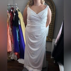 Elegant Jasmine Dress Gown